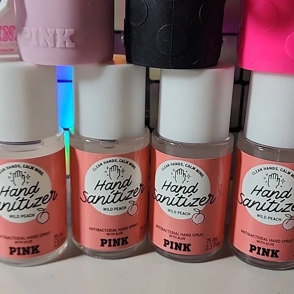 2 Victoria’s Secret PINK Wild Peach 2.5 FLoz Hand Sanitzer & 2 Cozies NEW - Picture 3 of 7